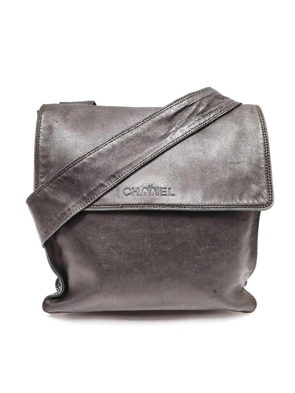 Chanel Shoulder Bag Brown Leather 2665225